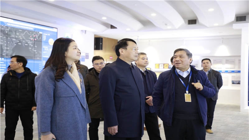 雨花區(qū)人大常委會(huì)黨組書記龔景順一行調(diào)研中機(jī)國(guó)際