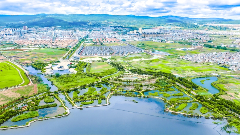 紅線守護碧波漾 重塑湖濱呼吸之美 ——星云湖南岸濕地、湖濱帶提質(zhì)改造工程