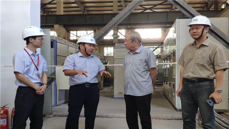 易凡總經(jīng)理赴寧夏回族自治區(qū)總包項(xiàng)目現(xiàn)場檢查安全生產(chǎn)工作