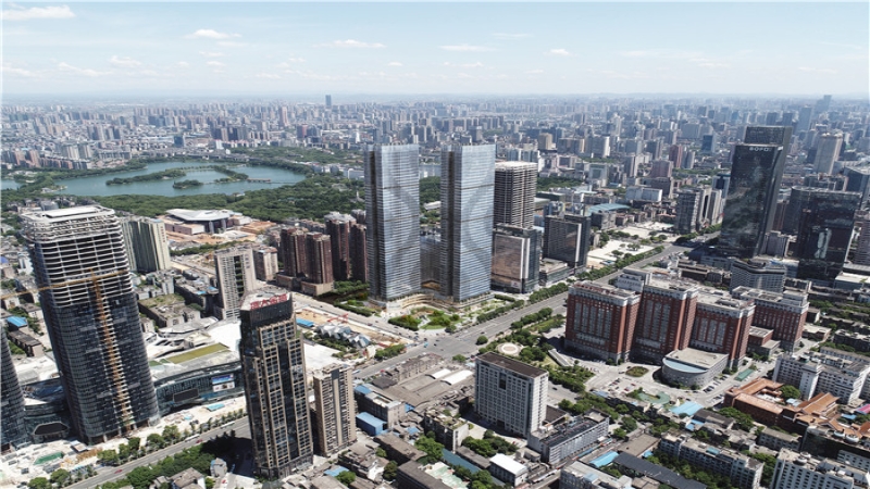 以匠心樹立城市標桿一一記長沙華遠·華時代項目A塔主體封頂